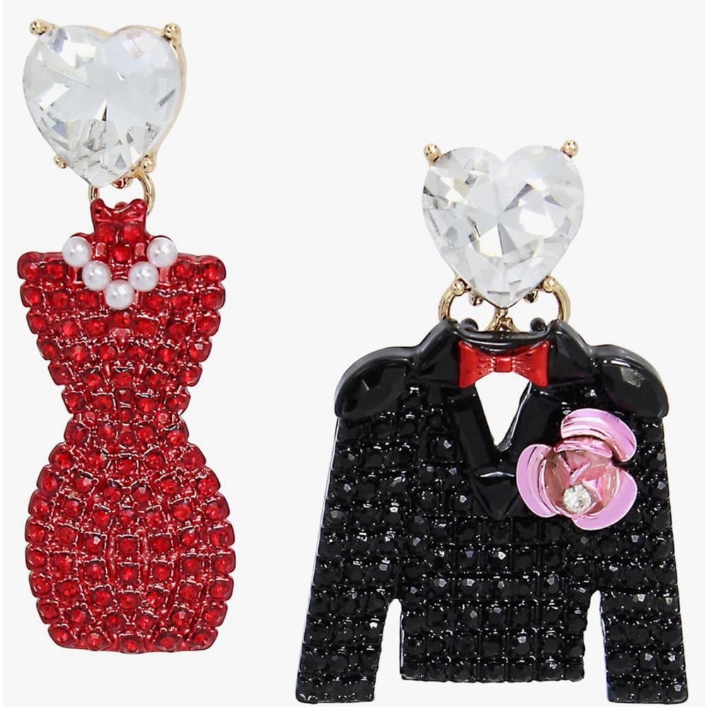 Betsey Johnson ♥️ Going All Out Mismatch Earrings - Picture 1 of 6
